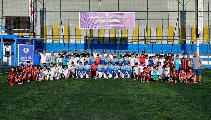 KURTULUŞ FUTBOL TURNUVASI BAŞLADI