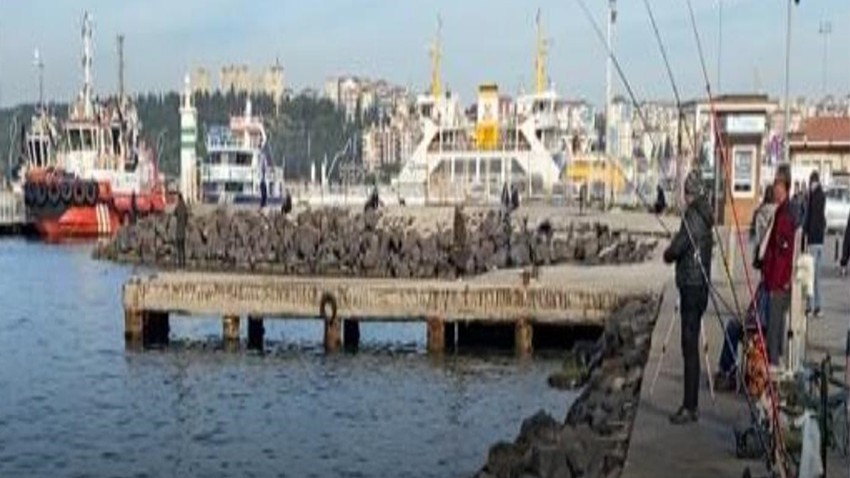 Çanakkale’nin Tarihi Gümrük İskelesi Bakımsızlığa Terk Edildi