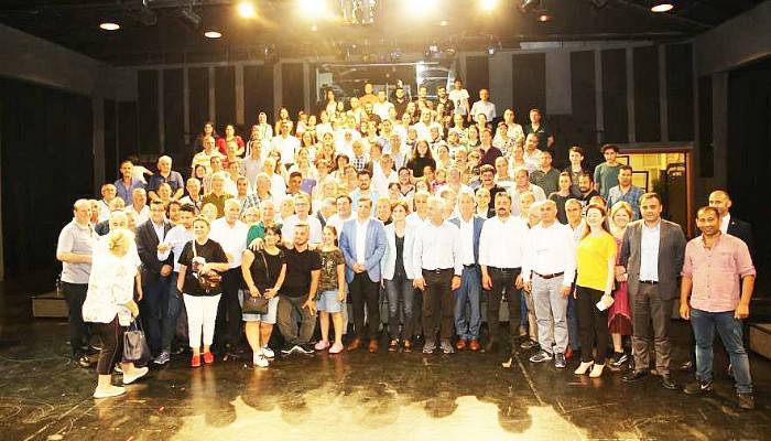 ÇANAKKALE CHP ÖRGÜTÜ’NDEN İSTANBUL ÇIKARTMASI