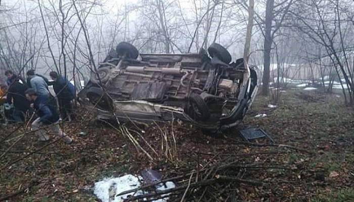  Öğretmenleri taşıyan servis şarampole yuvarlandı! 11 yaralı