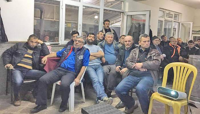 Çiftçiler Bir Araya Geldi