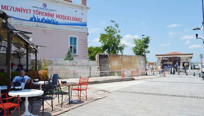 YAZIHANELER YIKILDI