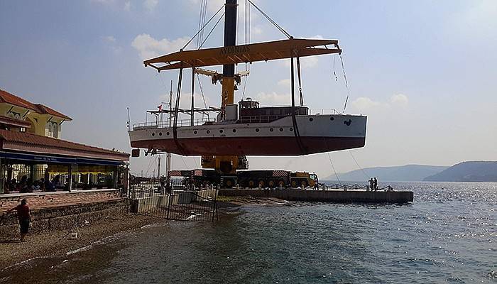 Atatürk'ün gezi teknesi M/G Acar Çanakkale'de (VİDEO)