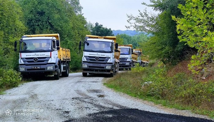 İLÇE ÖZEL İDARESİ YOL BAKIM ONARIM ÇALIŞMALARI DEVAM EDİYOR