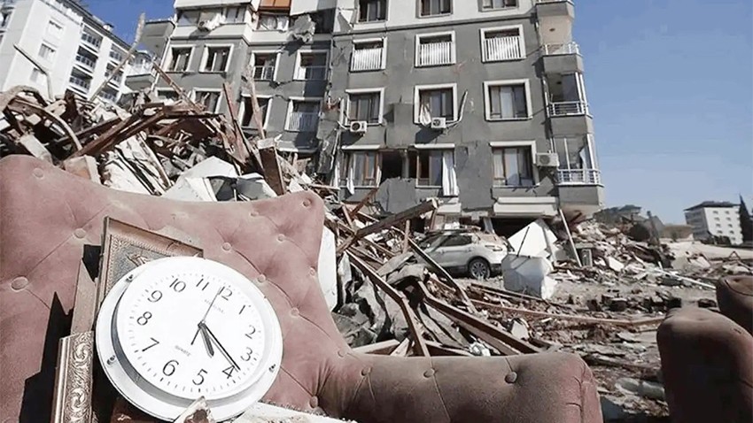 6 Şubat: Üç Yıl Geçti, Acı İlk Günkü Gibi Taze