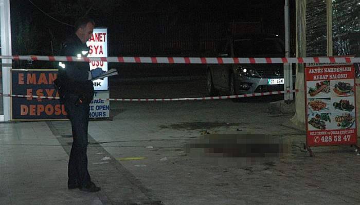 Adana’da bıçaklı kavga: 1 ölü 1 yaralı