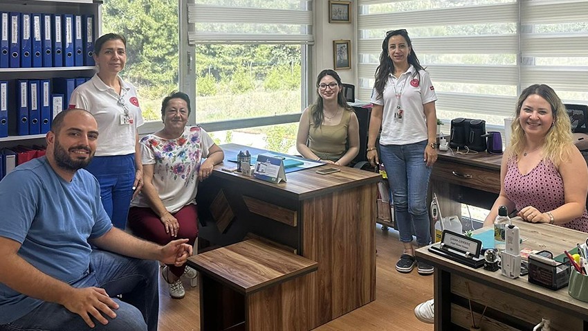 Evde Sağlık Ekibi Yaşlı Bakım Merkezinde