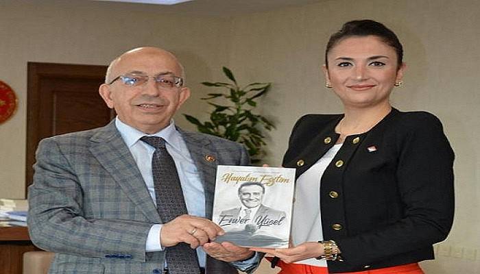 Bahçeşehir Kolejinden ÇOMÜ Rektörü Prof. Dr. Sedat Murat'a Ziyaret