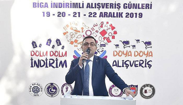 Biga’da Dolu Dolu İndirim, Doya Doya Alışveriş Günleri Başladı