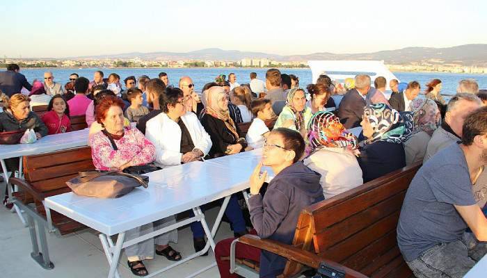 Çanakkale boğazı'nda iftar 