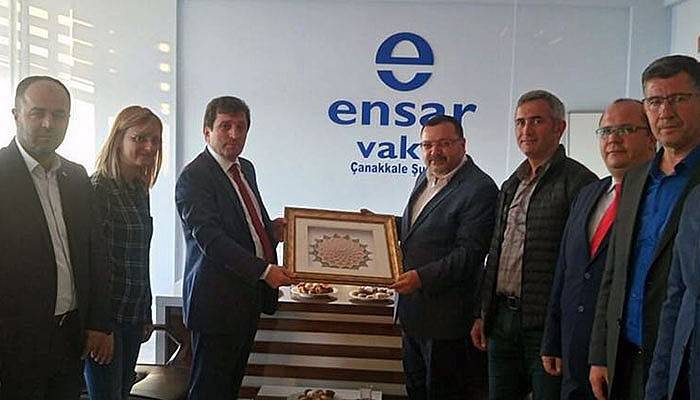 Vali Tavlı’dan Ensar Vakfı’na ziyaret