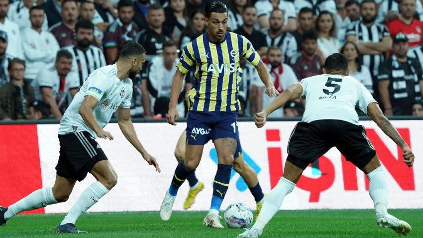 Beşiktaş evinde kaybetmedi, Fenerbahçe dış sahada gol yemedi