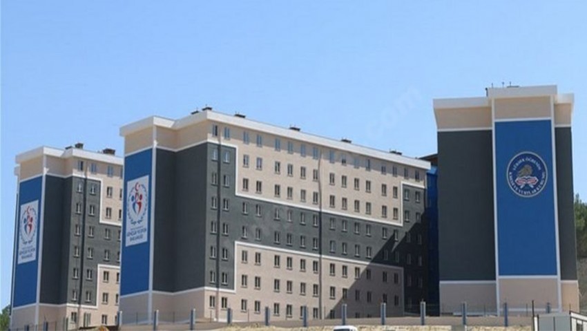 KYK Yurdunda Zehirlenme Şüphesi: 19 Öğrenci Hastanelik Oldu