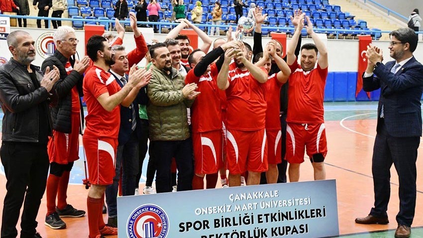 100.Yıl Rektörlük Futbol Turnuvası Gerçekleşti