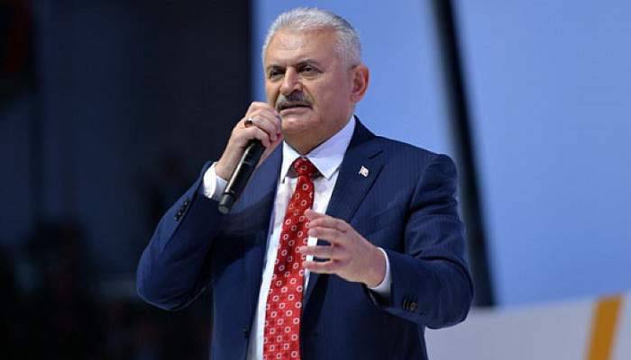 Binali Yıldırım: 'Esed değişmeden Türkiye'de bir şey değişmez'