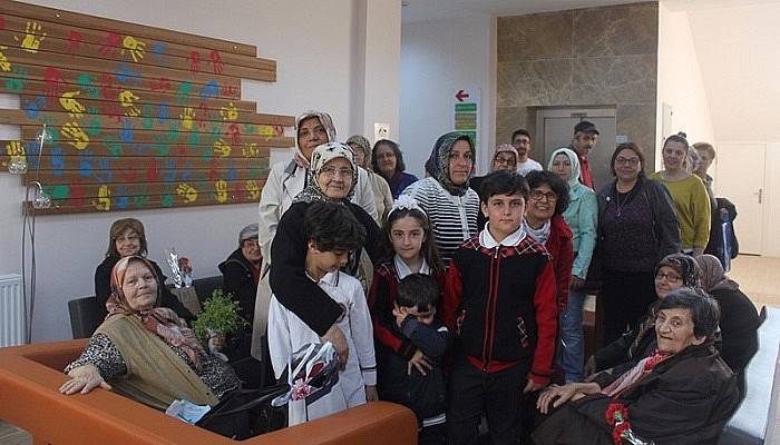 Kent Konseyi Altın Yıllar Yaşam Merkezi'nde