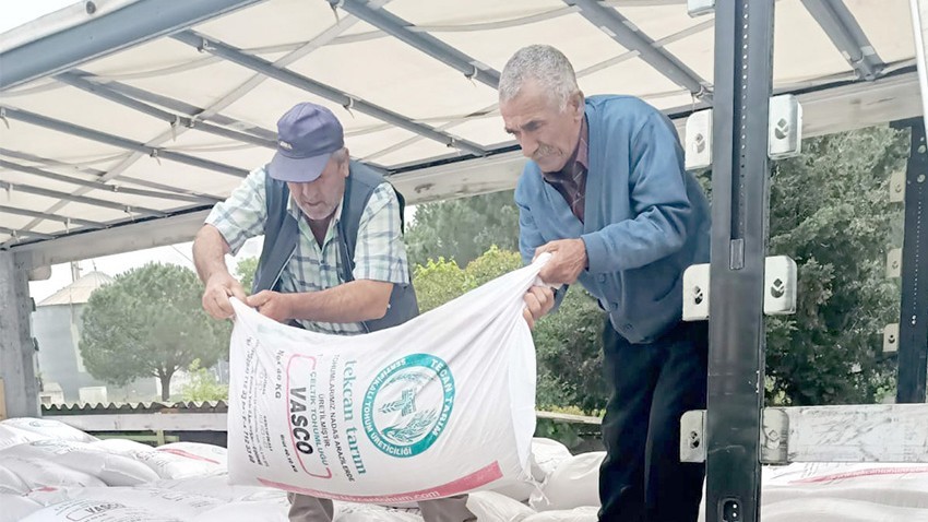 İkinci parti çeltik tohumu üreticilere dağıtıldı