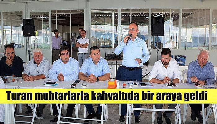 Turan muhtarlarla kahvaltıda bir araya geldi