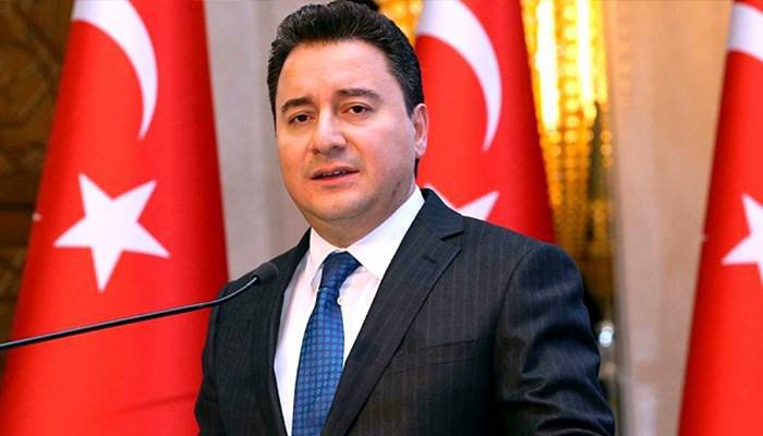 Ali Babacan geliyor