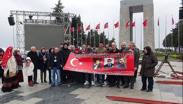 15 Temmuz Şehitlerinin Yakınları Çanakkale Şehitliği'nde