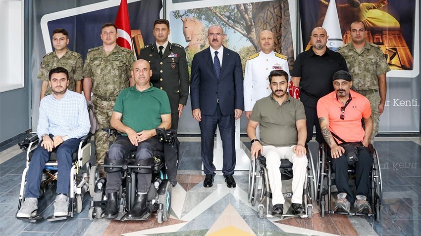 Gazilerden Çanakkale Valiliğine ziyaret