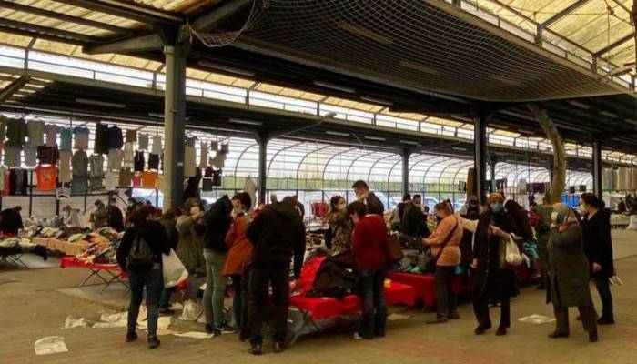 Kapanma öncesi son pazar yoğundu