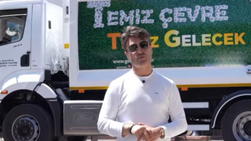 Gelibolu Belediyesi’ne hibe yoluyla yeni çöp aracı kazandırıldı