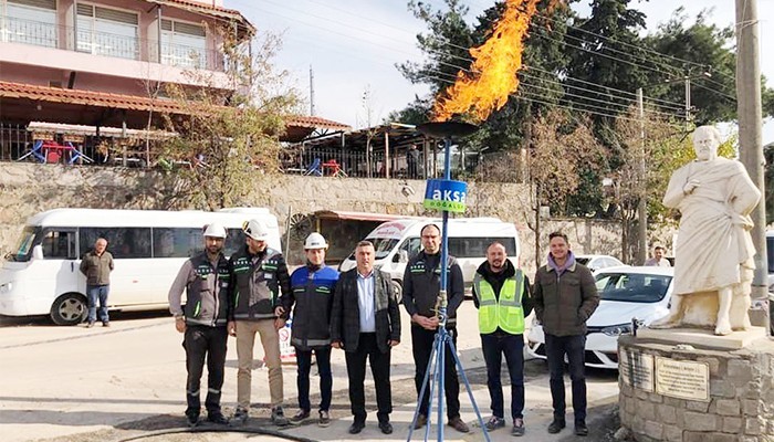 Ayvacık'ta doğalgaz deneme ateşi yandı (VİDEO)