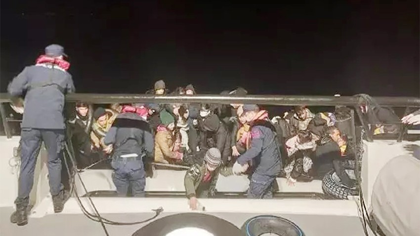 76 kaçak göçmen yakalandı