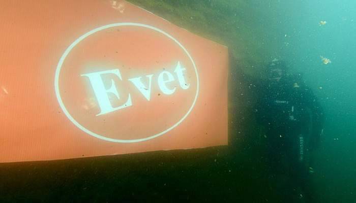 Eksi 16 derecede su altında referanduma 'Evet'