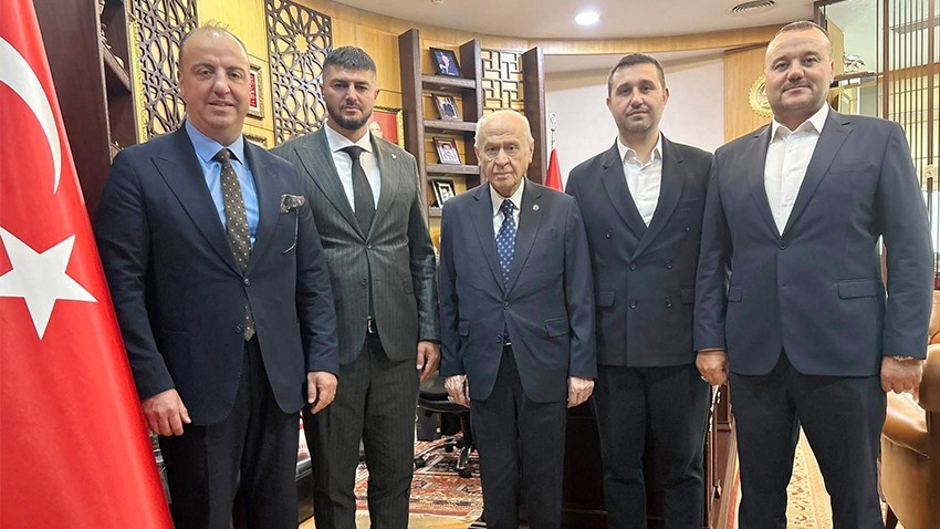 MHP Çanakkale’de Salih Altınkaya Başkanlığındaki Yeni Yönetim Onaylandı