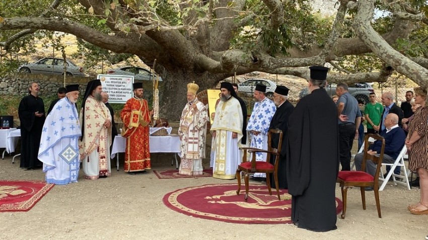 Fener Rum Patriği Bartholomeos Ayin İçin Gökçeada’ya Geldi (VİDEO)