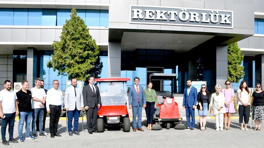 ÇOMÜ Elektrikli Araçlar Hizmete Girdi