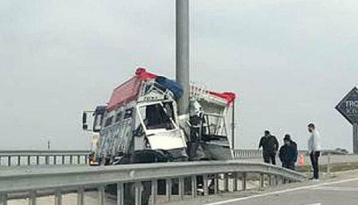 Çanakkale'de korkunç kaza 