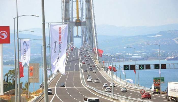 Osmangazi Köprüsü’nde yoğunluk giderek artıyor