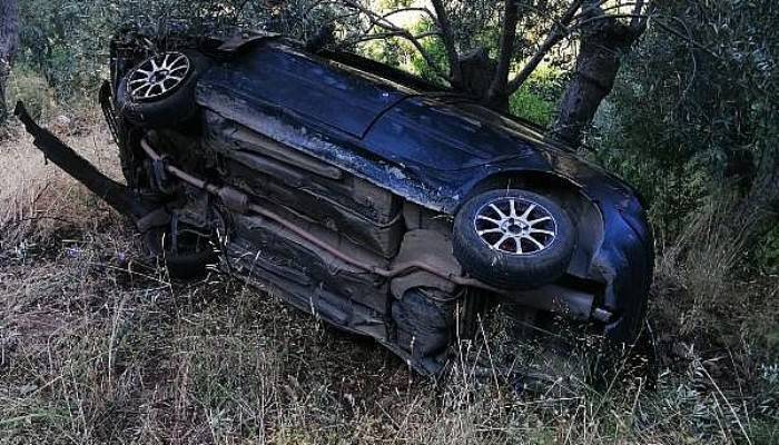 Otomobili uçuruma yuvarlanan müzisyen öldü