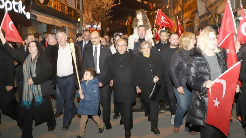 Gelibolulular Şehitleri Anma Yürüyüşünde Buluştu