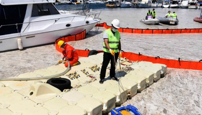 “Tüm Belediyelere Deniz Temizliği Yapan Araçların Temini Şart”