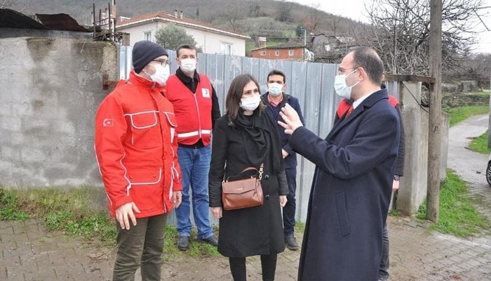 İHTİYAÇ SAHİBİ DOKUZ AİLEYE KONTEYNER EV