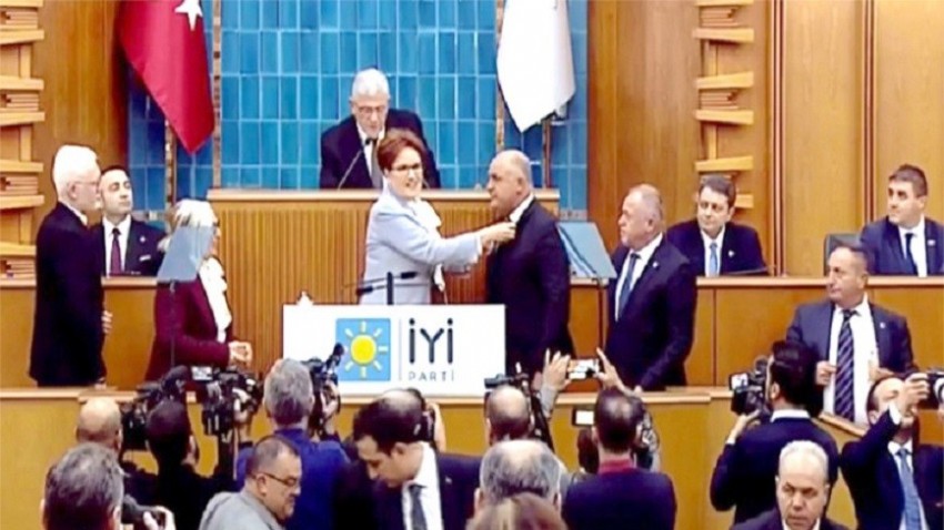 Meral Akşener' in Yılmaz’a Anlamlı Jesti Sosyal Medyada Yankı Buldu