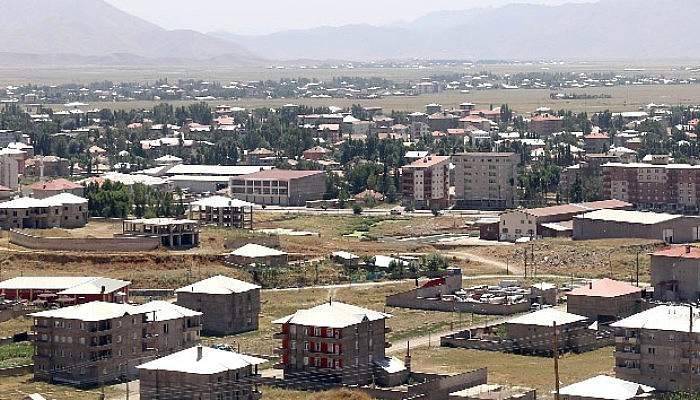 Yüksekova’da yasak kısmen kaldırıldı