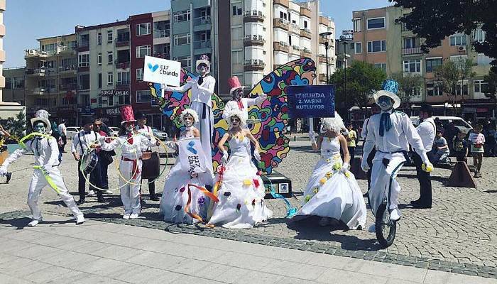 17 Burda AVM’den 2’nci Yıla Muhteşem Kutlama