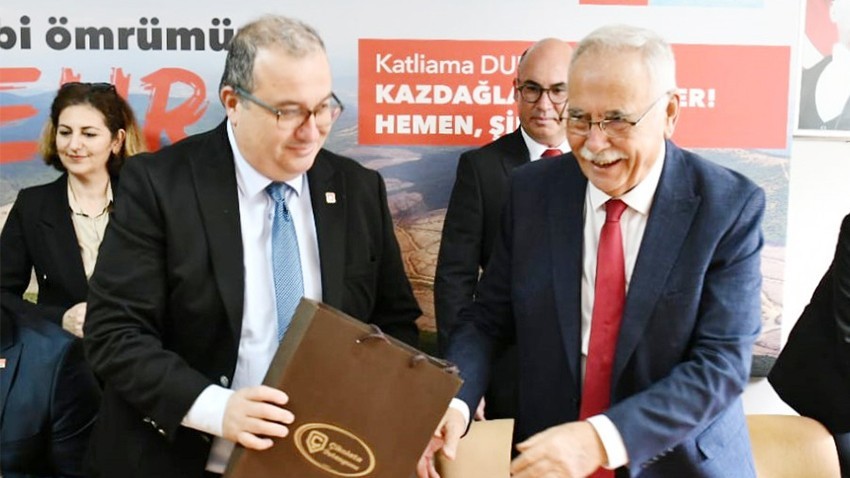 Başkan Gökhan'dan CHP İl Başkanı Gürbüz'e ziyaret