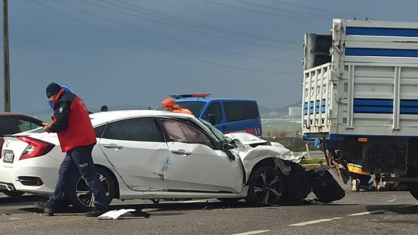 İzmir-Çanakkale yolunda kaza