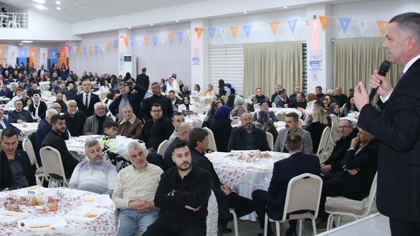 AK Parti Çanakkale Teşkilatı’ndan “Vefa İftarı”