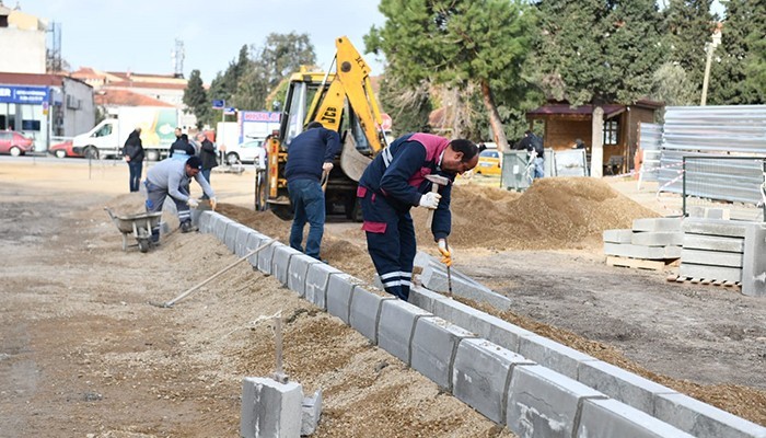 Üstyapı çalışmaları tüm hızı ile devam ediyor