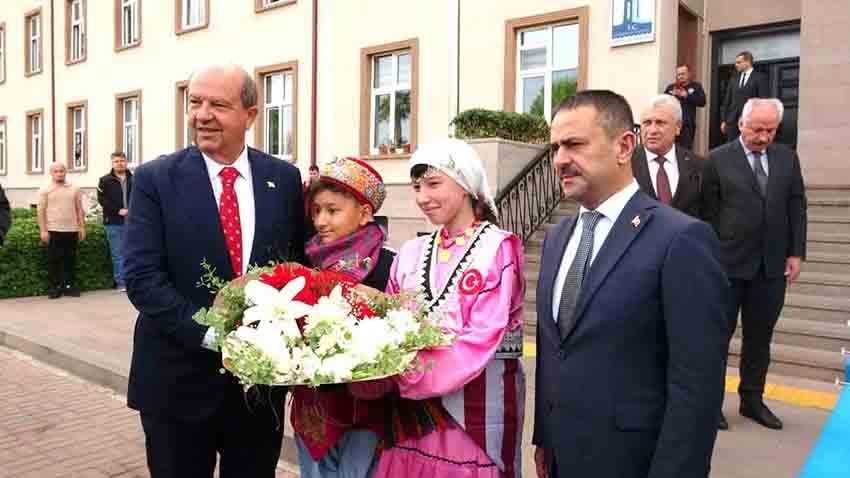 KKTC Cumhurbaşkanı Tatar Çanakkale’den dünyaya seslendi (videolu)