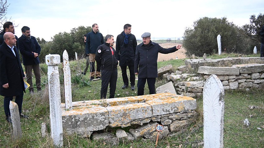 Çanakkale’nin Anadolu Yakasındaki Şehitlikler ve Savaş Alanlarında İnceleme