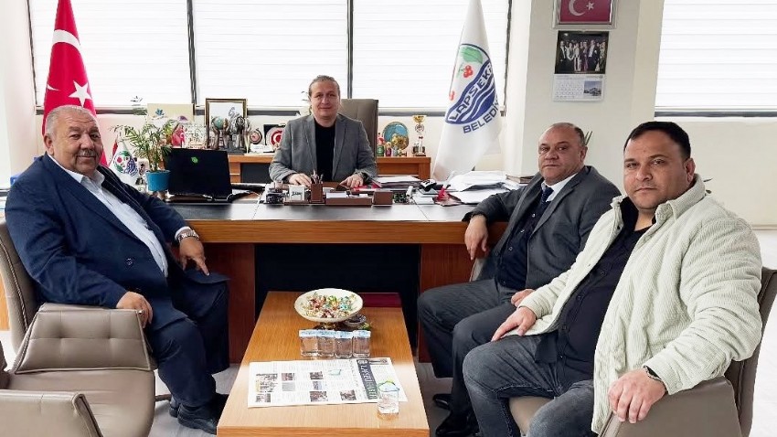  Çanakkale Roman Dernekleri Federasyonu Başkanı, Lapseki Belediye Başkanı Atilla Öztürk’ü Makamında Ziyaret Etti 