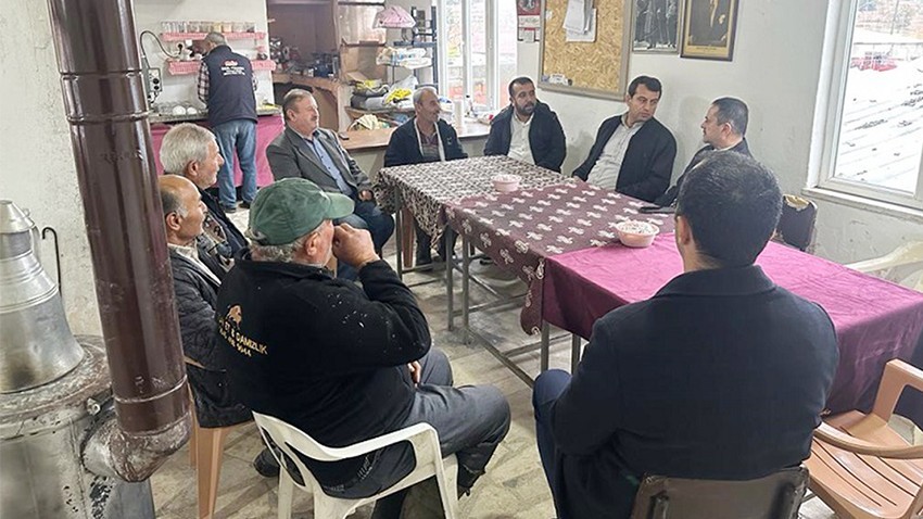 Vali İlhami Aktaş, Ezine İlçesi Karagömlek Köyünü ziyaret etti
